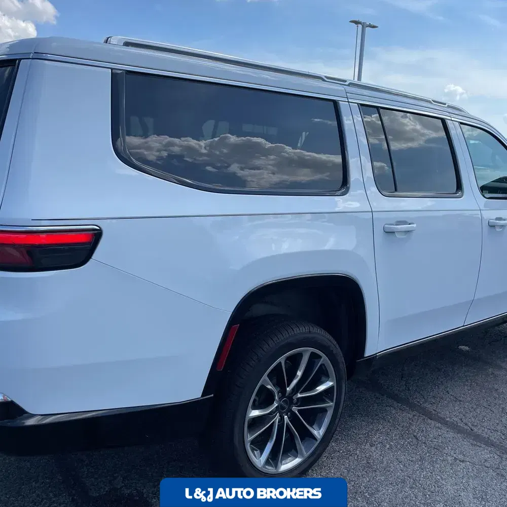 2024 Jeep Wagoneer L Series III