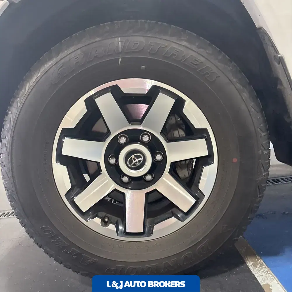 2023 Toyota 4Runner TRD Off-Road