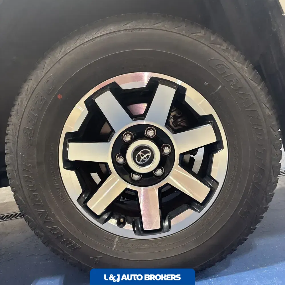 2023 Toyota 4Runner TRD Off-Road