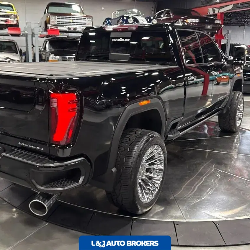 2024 GMC Sierra 2500HD Denali Ultimate