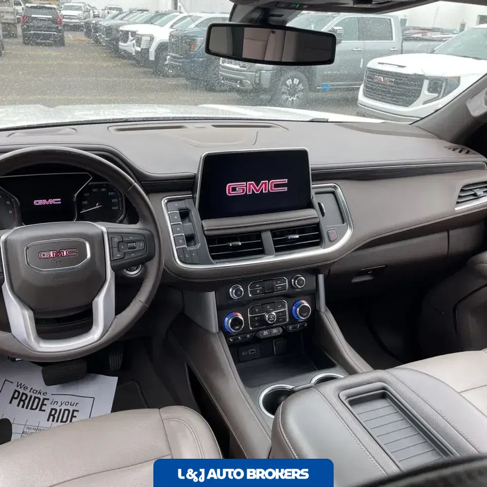2021 GMC Yukon SLT