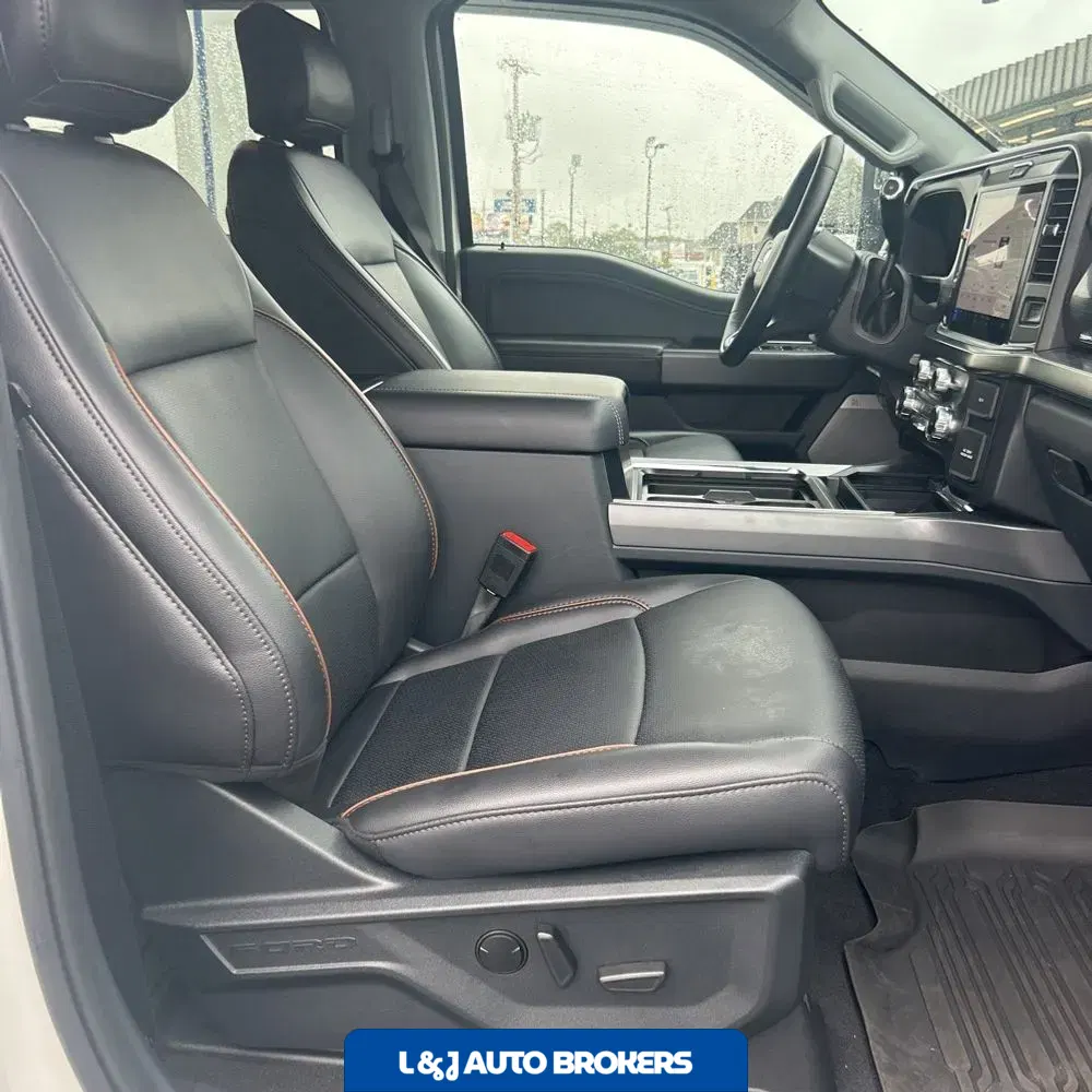 2025 Ford F-350 Super Duty Lariat