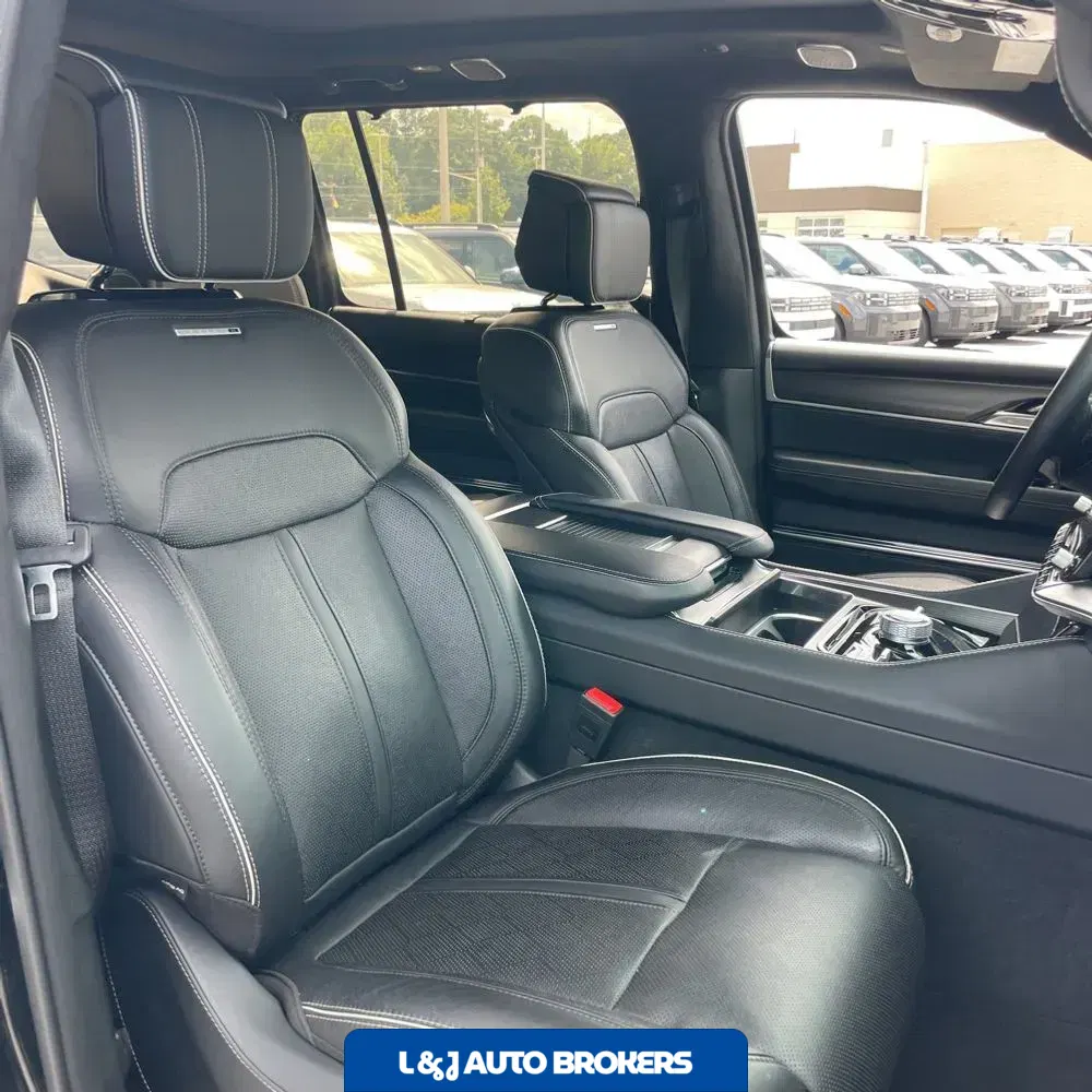 2024 Jeep Grand Wagoneer Obsidian