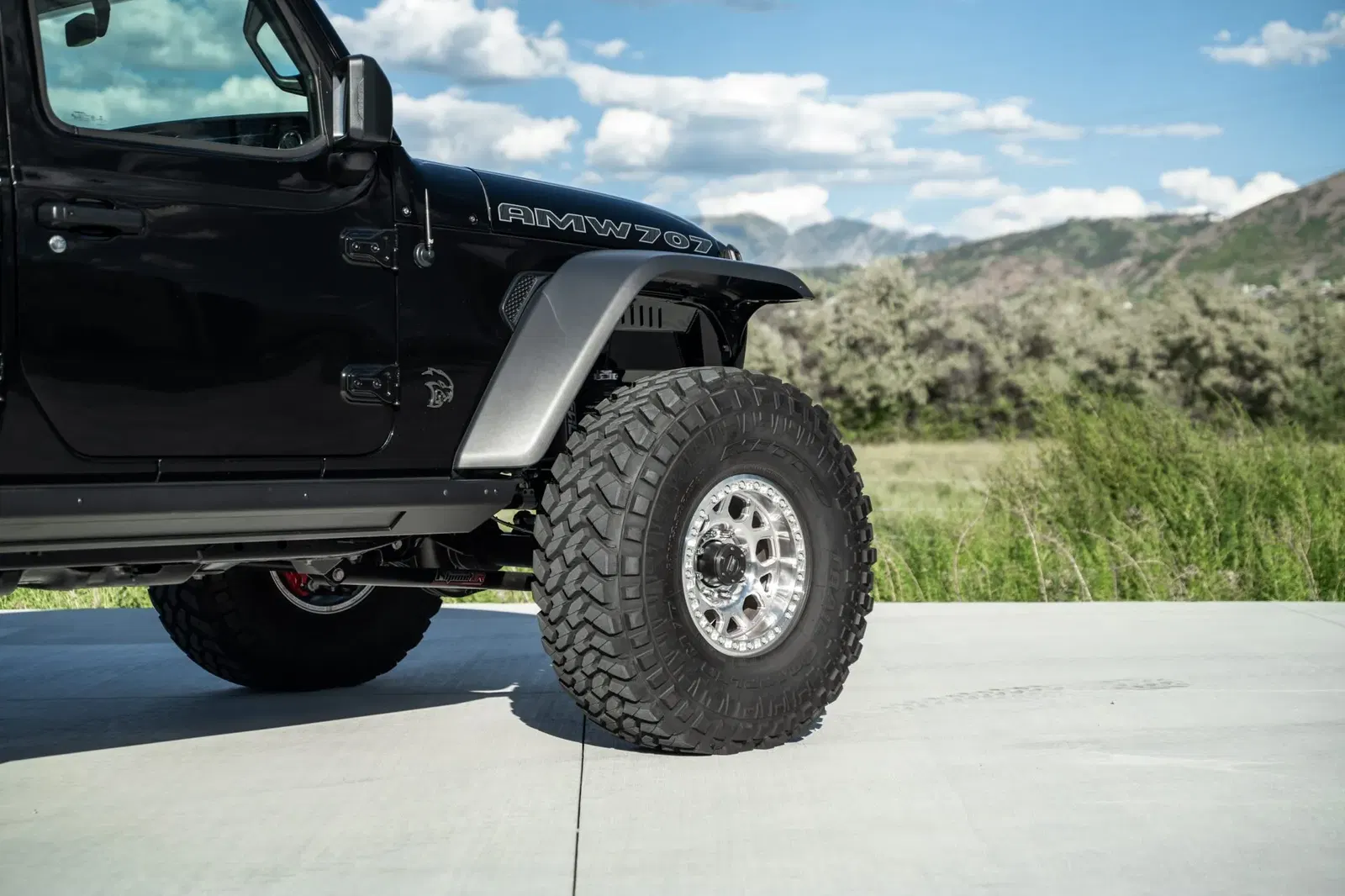 Hellcat-Powered 2023 Jeep Gladiator Rubicon by America’s Most Wanted 4×4