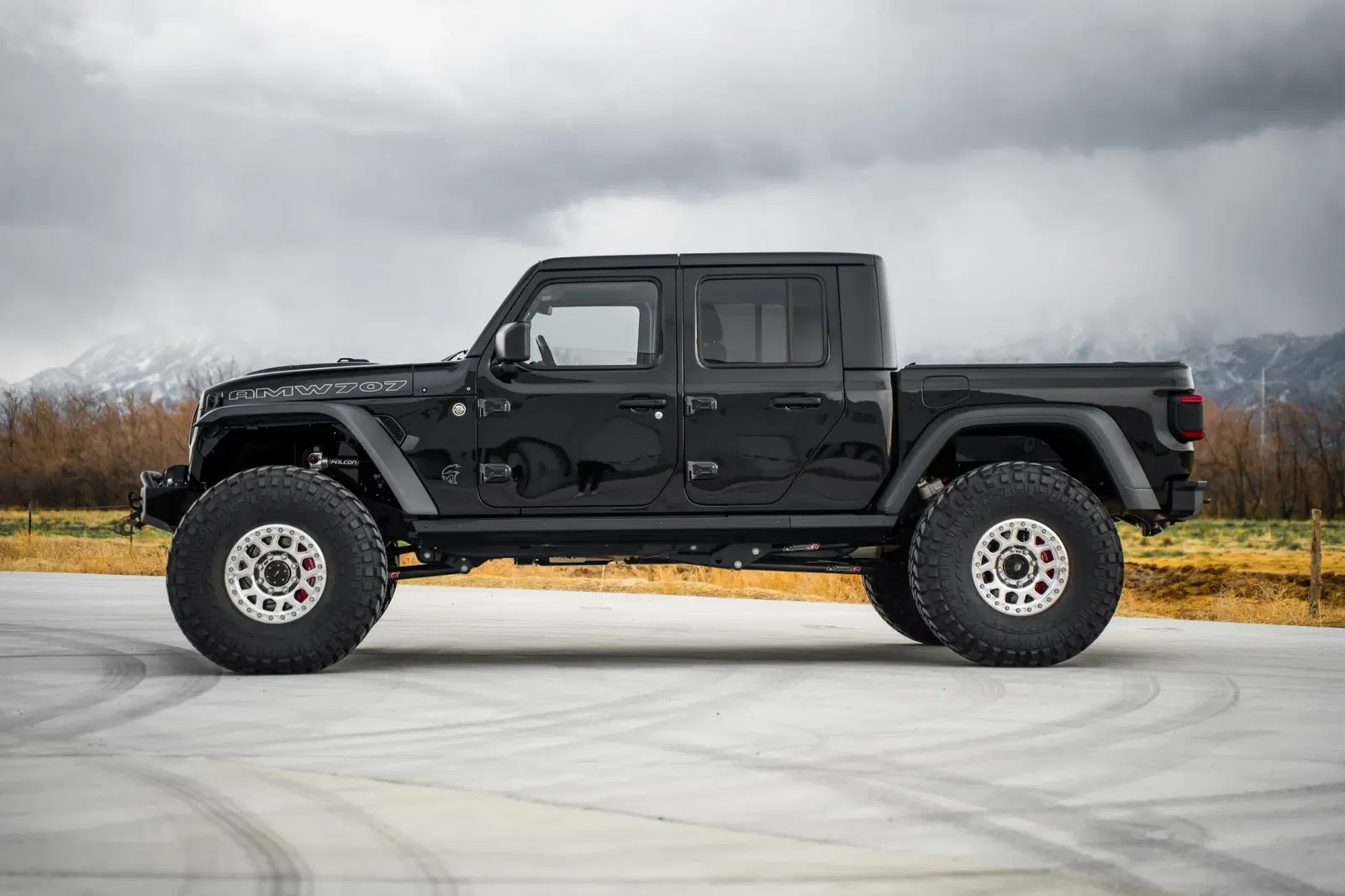 Hellcat-Powered 2023 Jeep Gladiator Rubicon by America’s Most Wanted 4×4