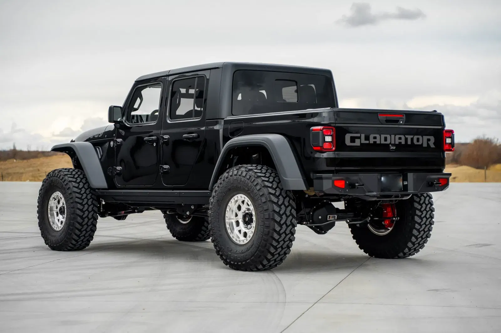 Hellcat-Powered 2023 Jeep Gladiator Rubicon by America’s Most Wanted 4×4