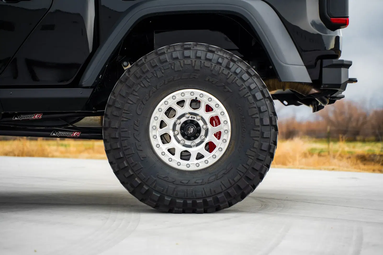 Hellcat-Powered 2023 Jeep Gladiator Rubicon by America’s Most Wanted 4×4