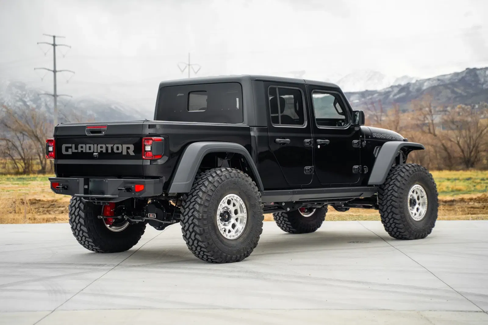 Hellcat-Powered 2023 Jeep Gladiator Rubicon by America’s Most Wanted 4×4