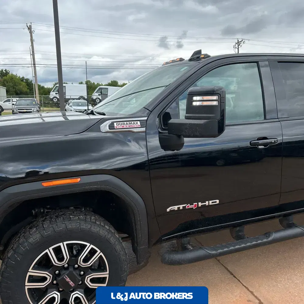 2022 GMC Sierra 2500HD AT4