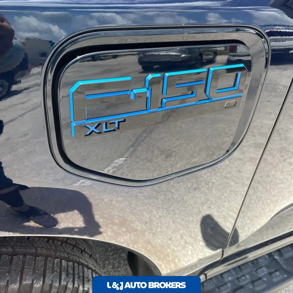 2025 Ford F-150 Lightning XLT
