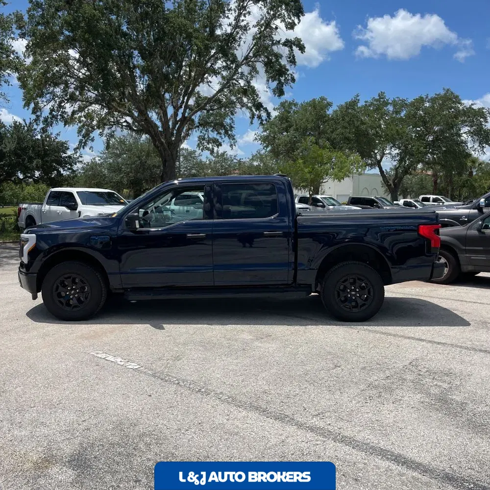 2025 Ford F-150 Lightning XLT