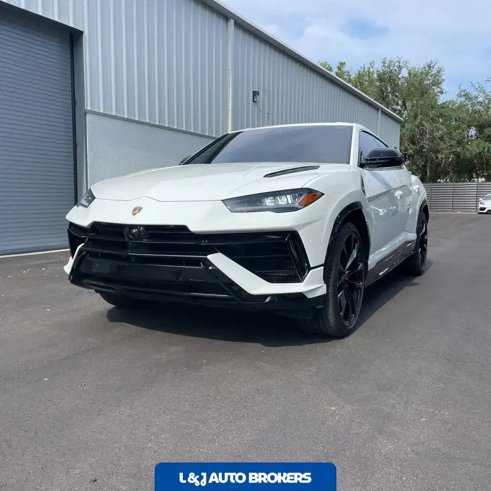 2023 Lamborghini Urus S