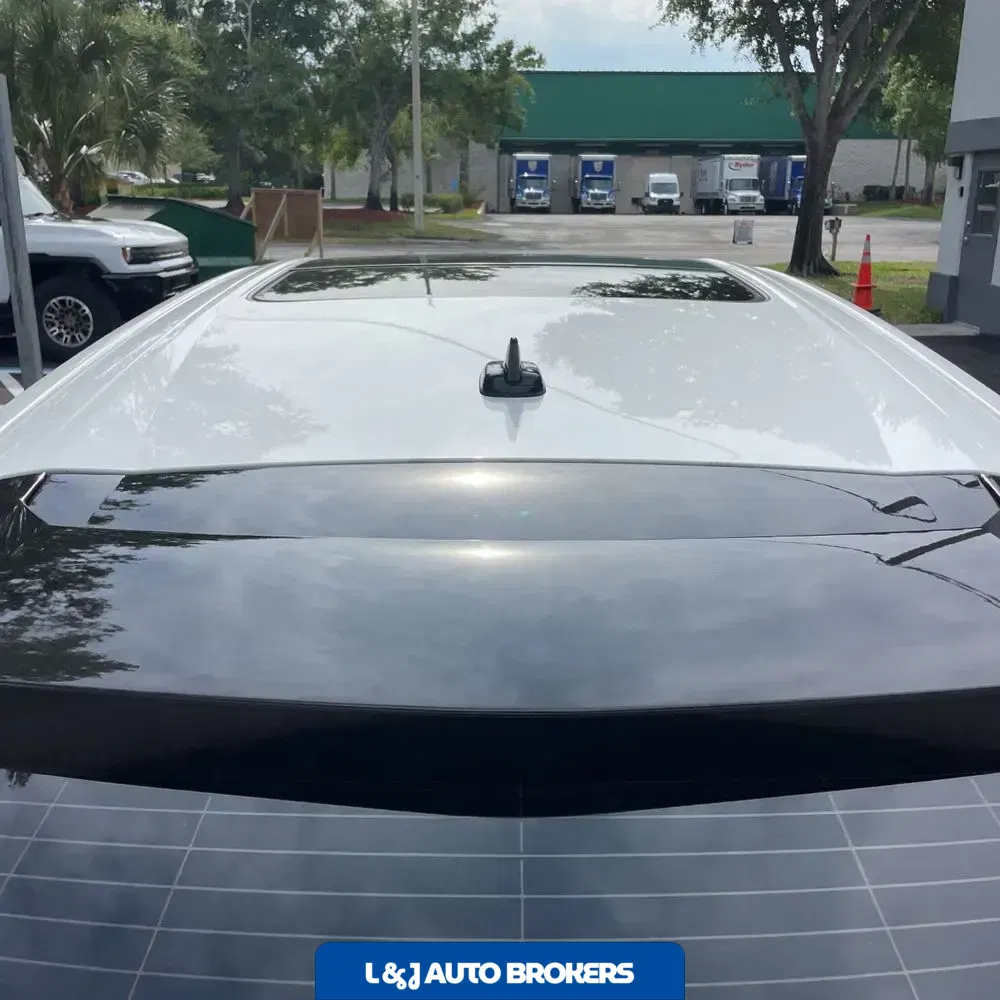 2023 Lamborghini Urus S
