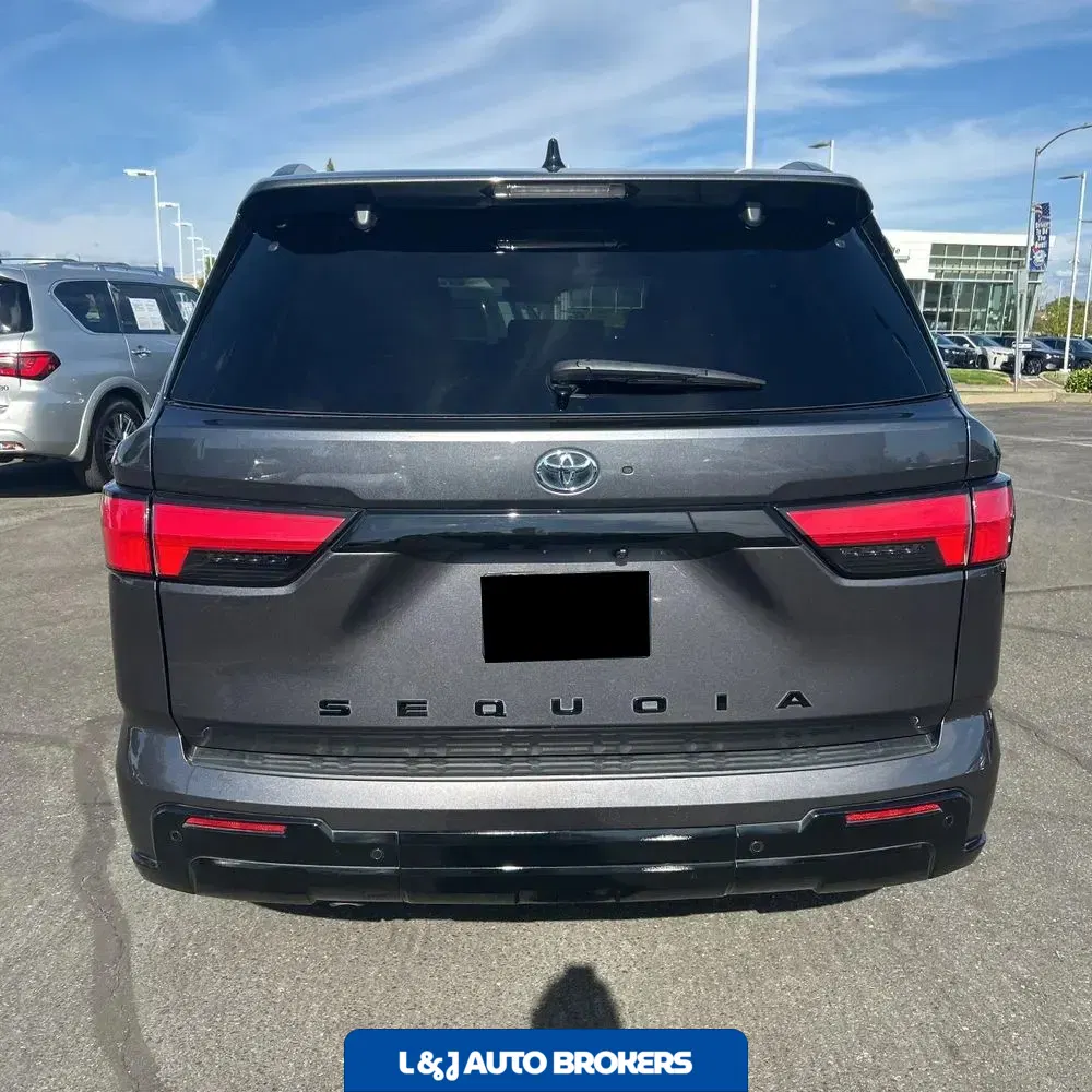 2023 Toyota Sequoia Platinum