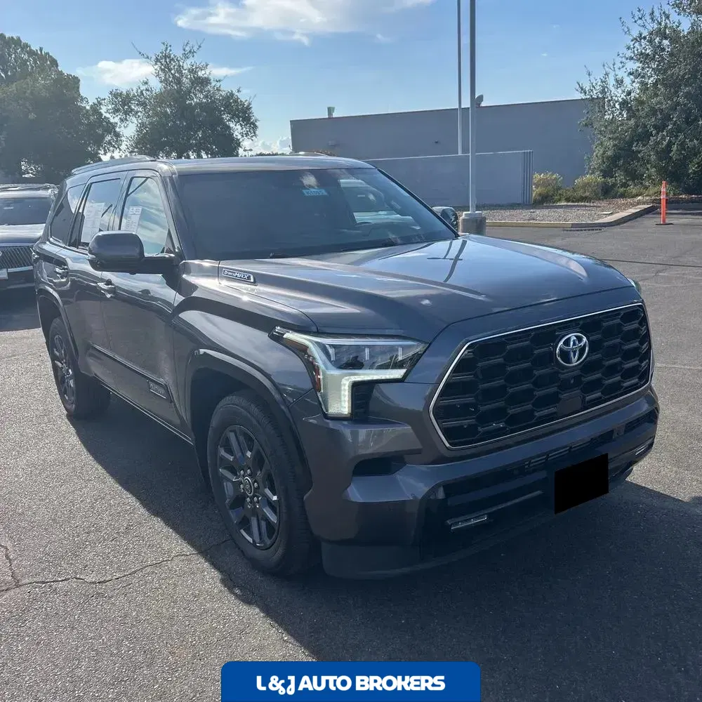 2023 Toyota Sequoia Platinum