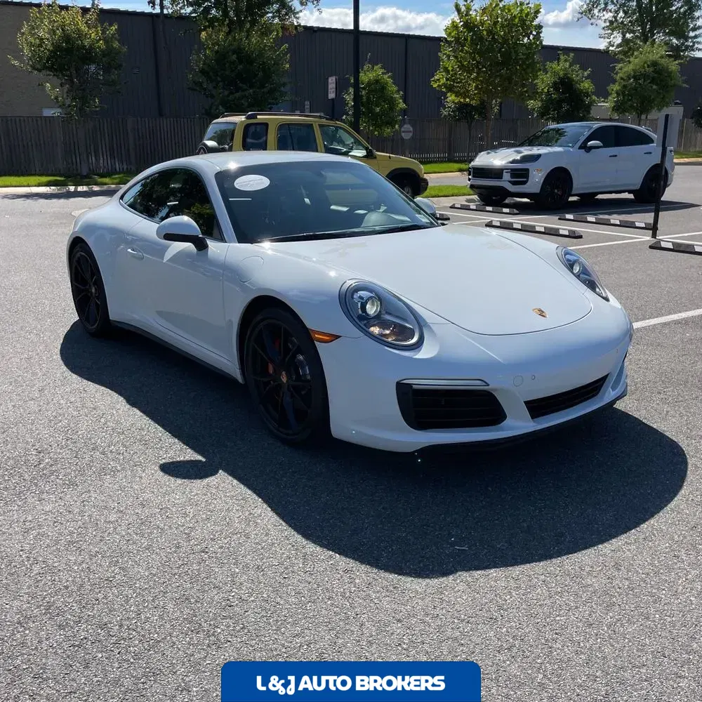 2019 Porsche 911 Carrera 4S