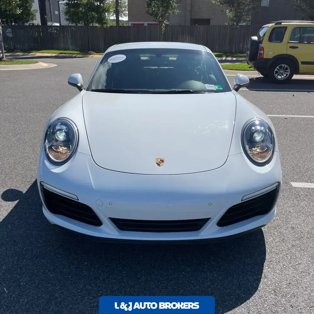 2019 Porsche 911 Carrera 4S