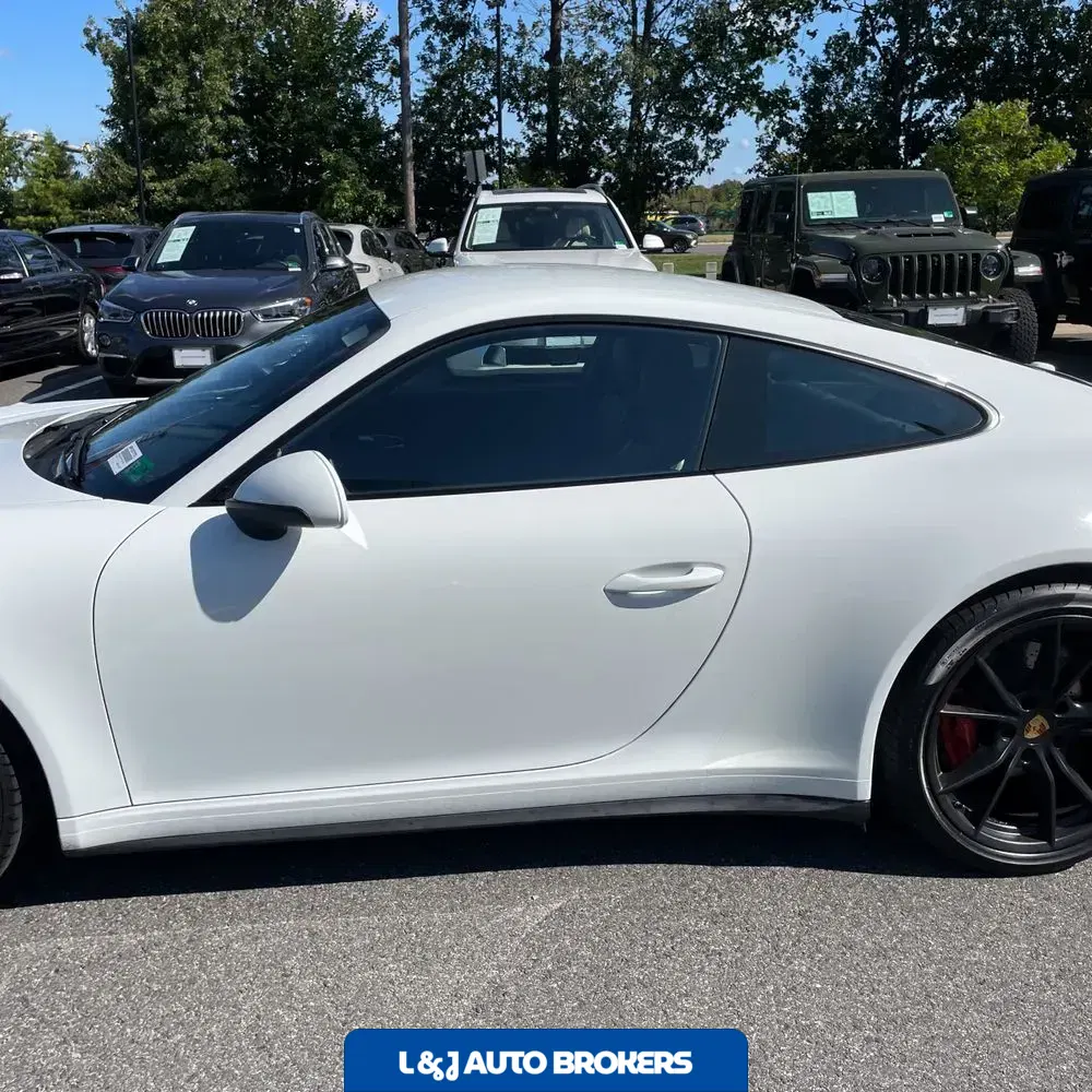 2019 Porsche 911 Carrera 4S