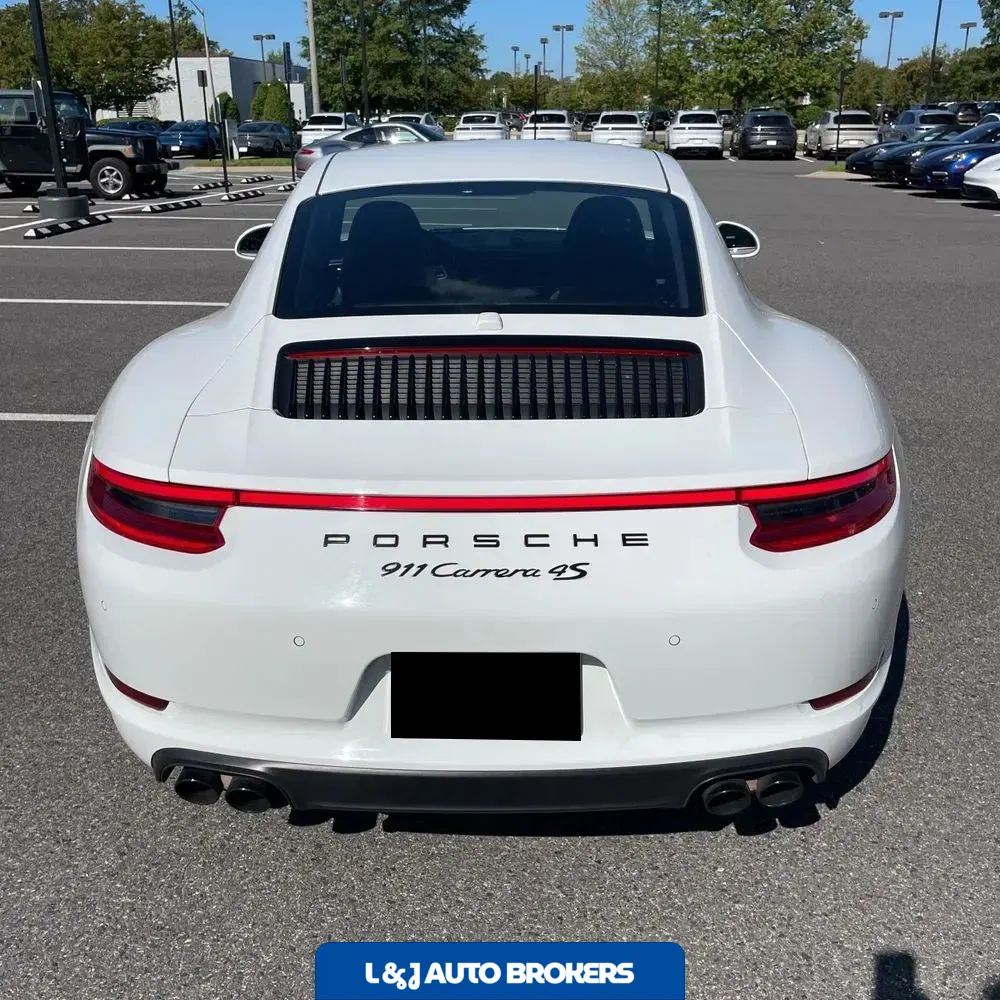2019 Porsche 911 Carrera 4S