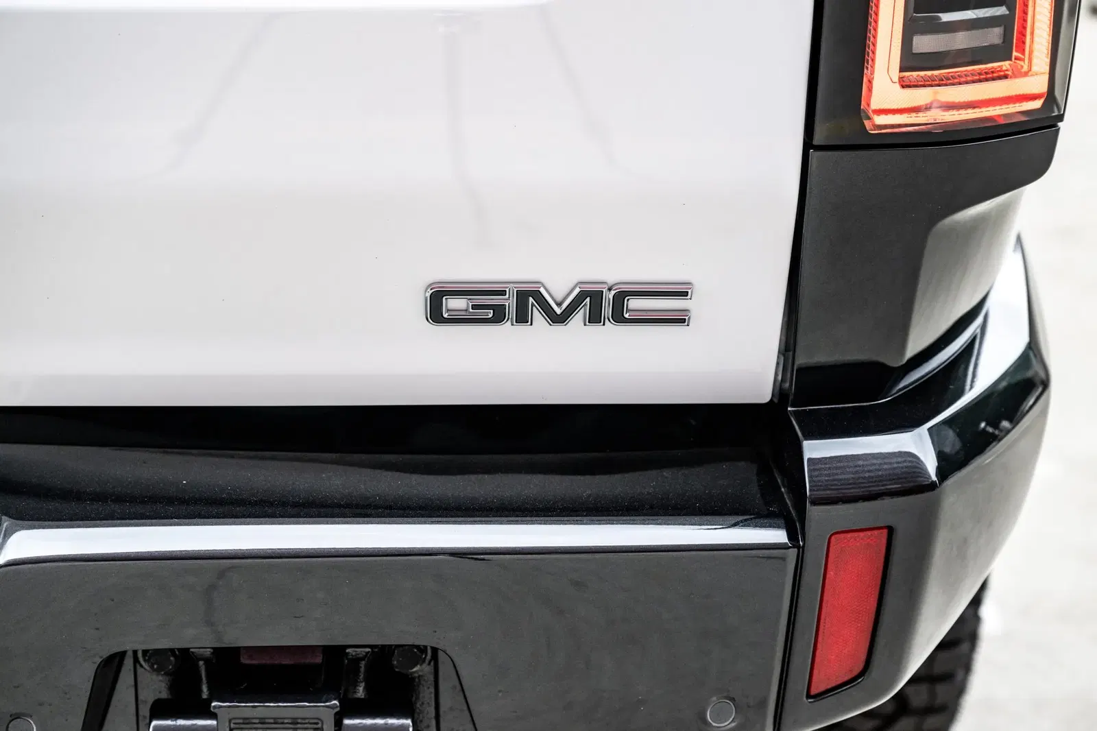 2022 GMC Hummer EV Pickup Edition 1