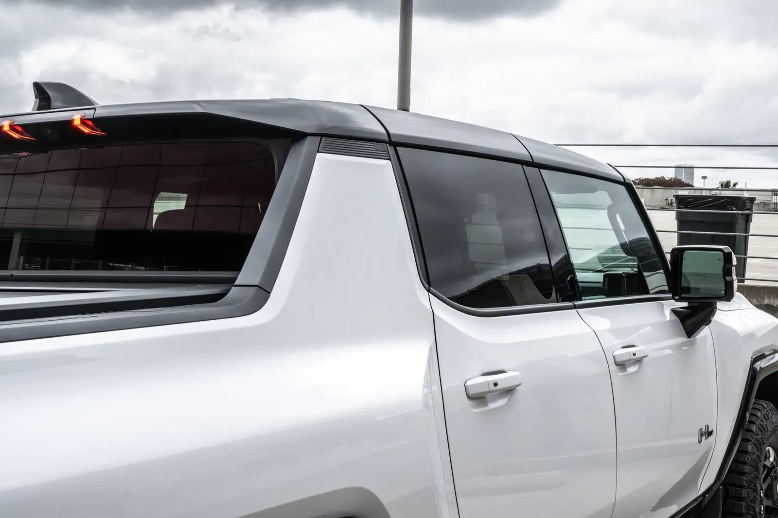 2022 GMC Hummer EV Pickup Edition 1