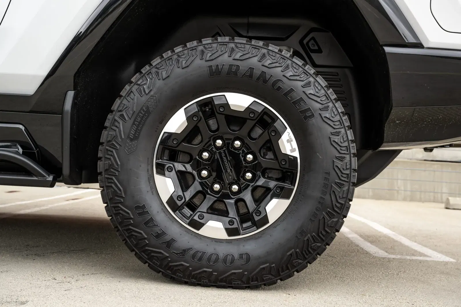 2022 GMC Hummer EV Pickup Edition 1