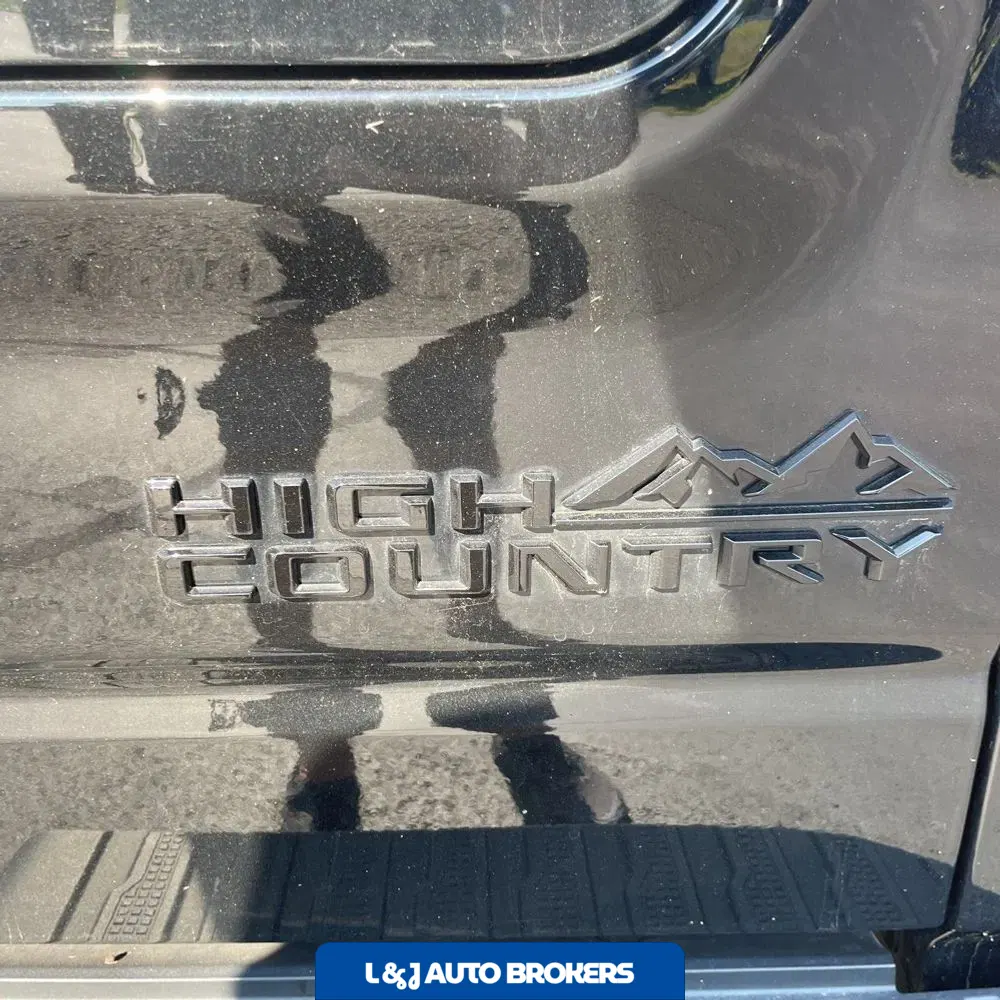 2023 Chevrolet Silverado 1500 High Country