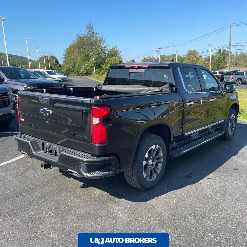 2023 Chevrolet Silverado 1500 High Country