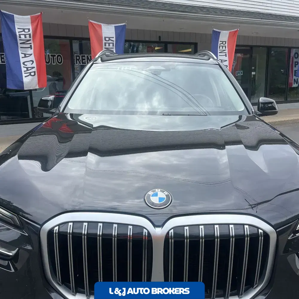 2025 BMW X7 XDrive40i