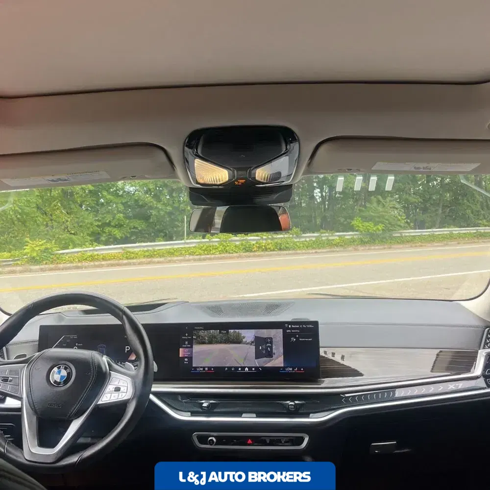 2025 BMW X7 XDrive40i