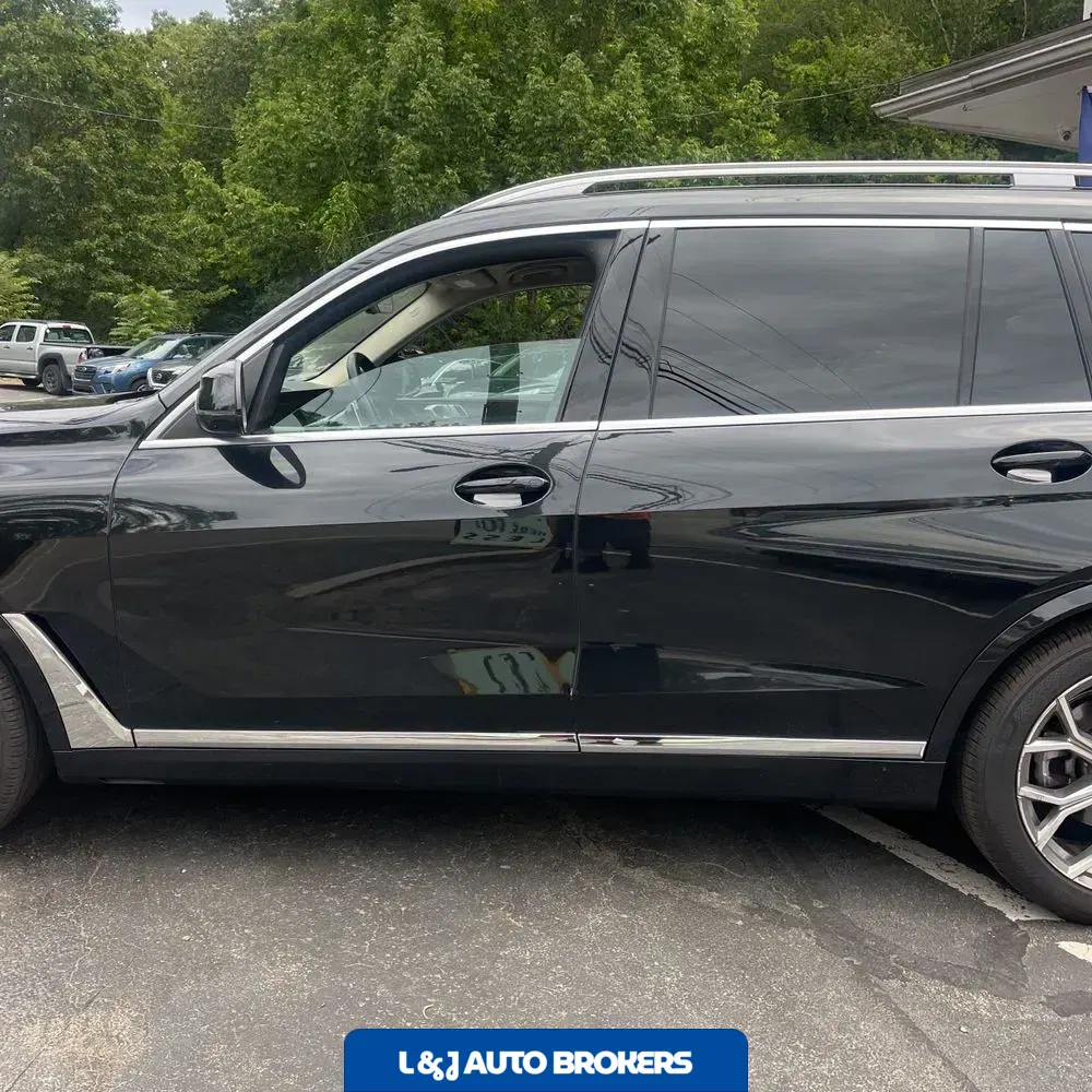 2025 BMW X7 XDrive40i