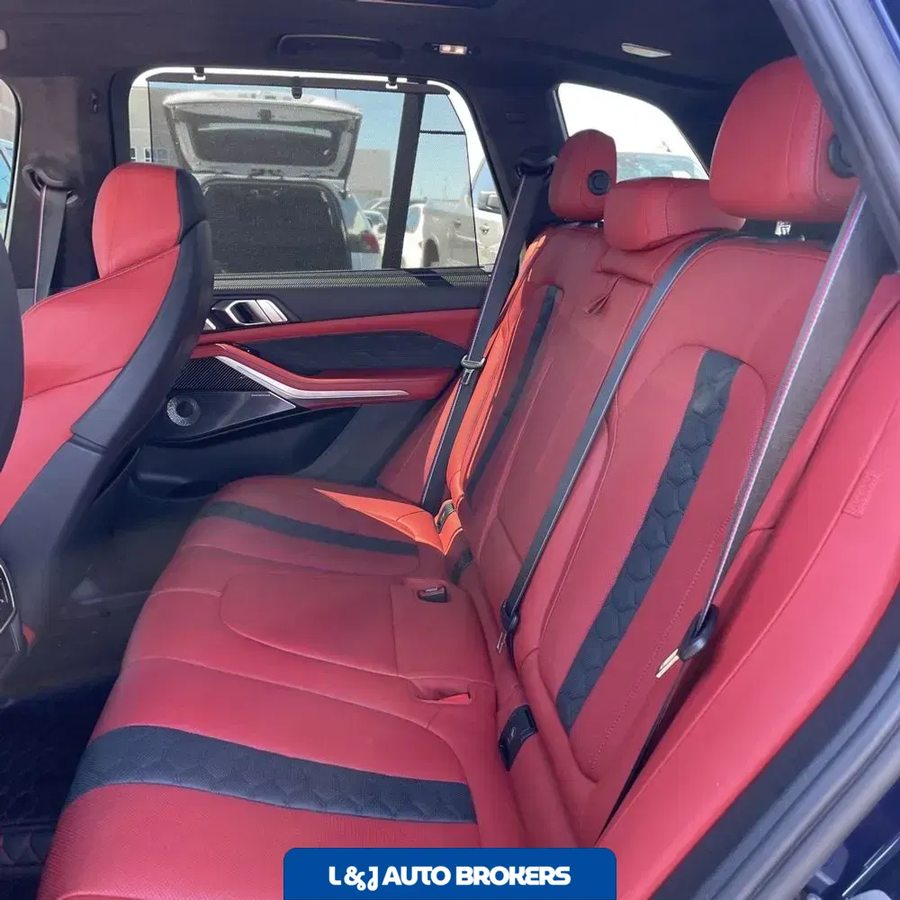 2022 BMW X5 M