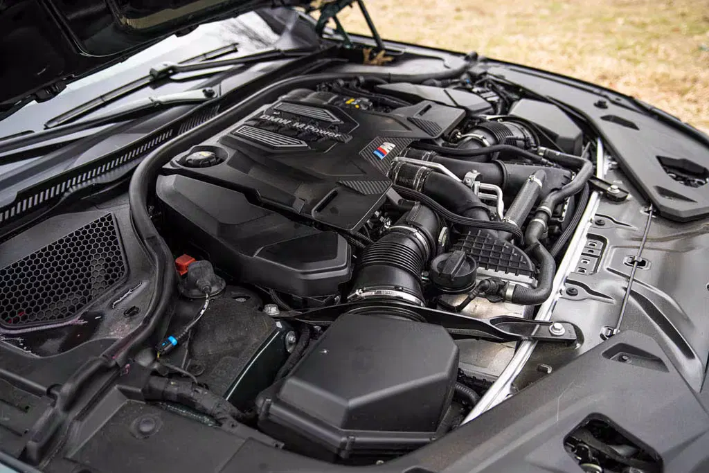 2020 BMW M8 First Edition 1/400