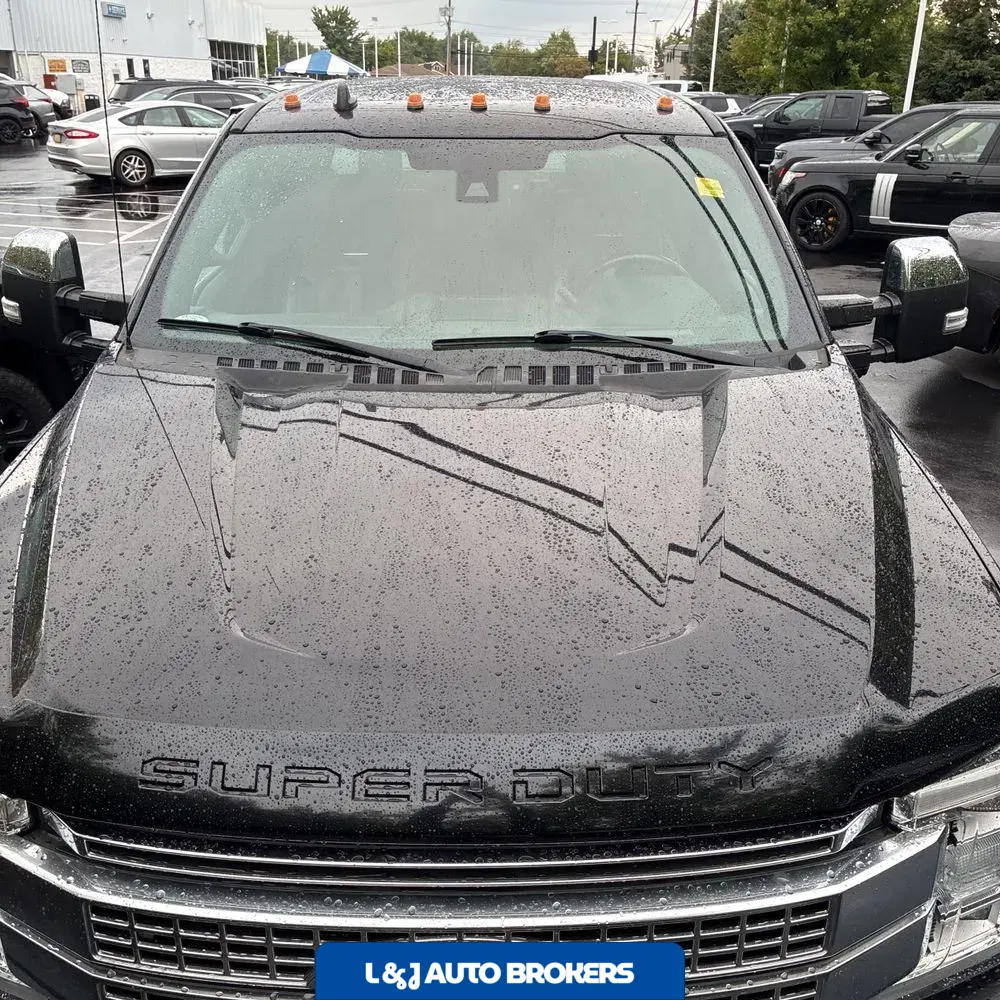 2019 Ford F250 S/D Platinum