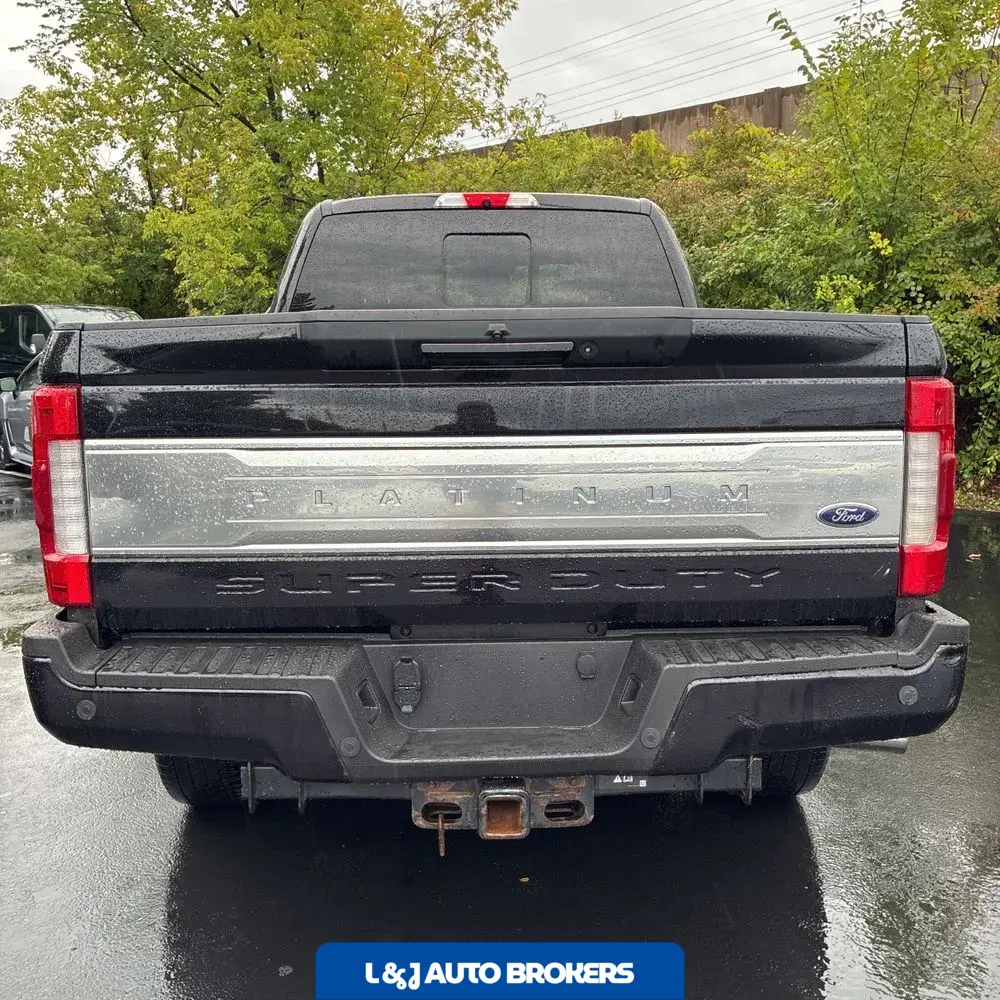 2019 Ford F250 S/D Platinum