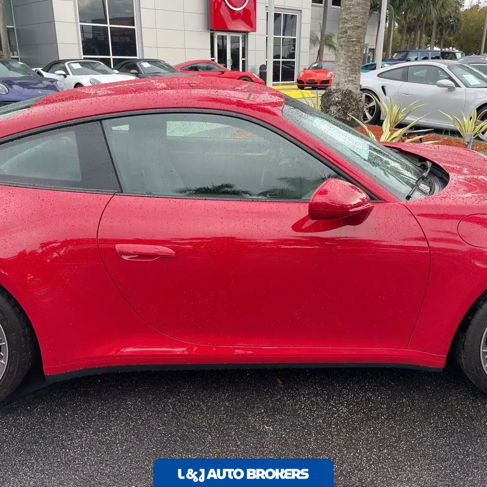 2020 Porsche 911 Carrera S