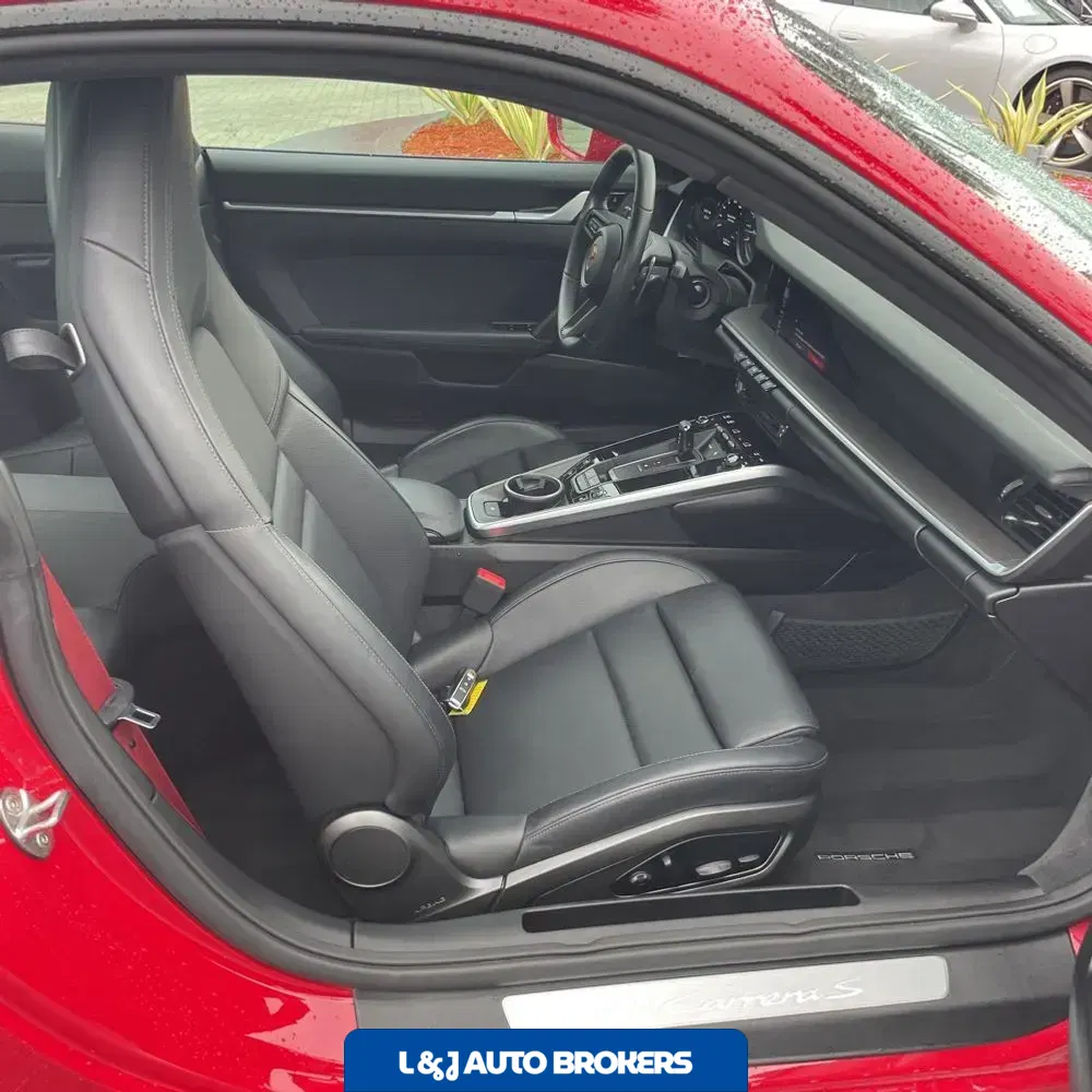 2020 Porsche 911 Carrera S