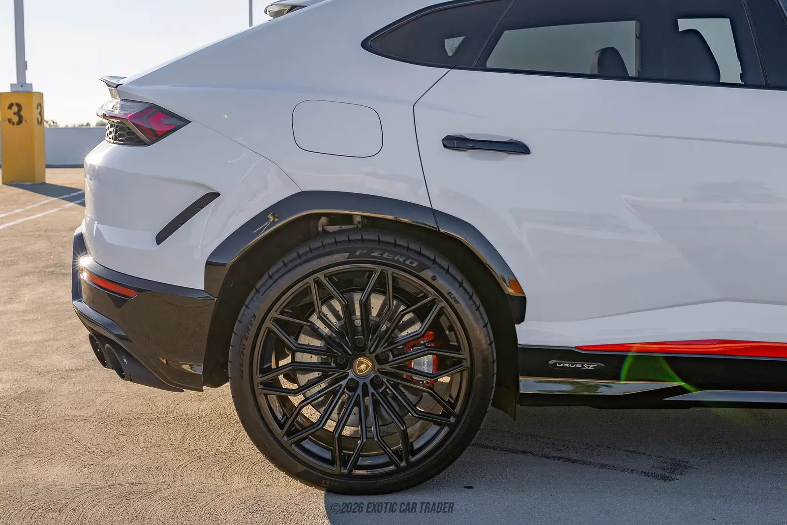 2025 Lamborghini Urus SE