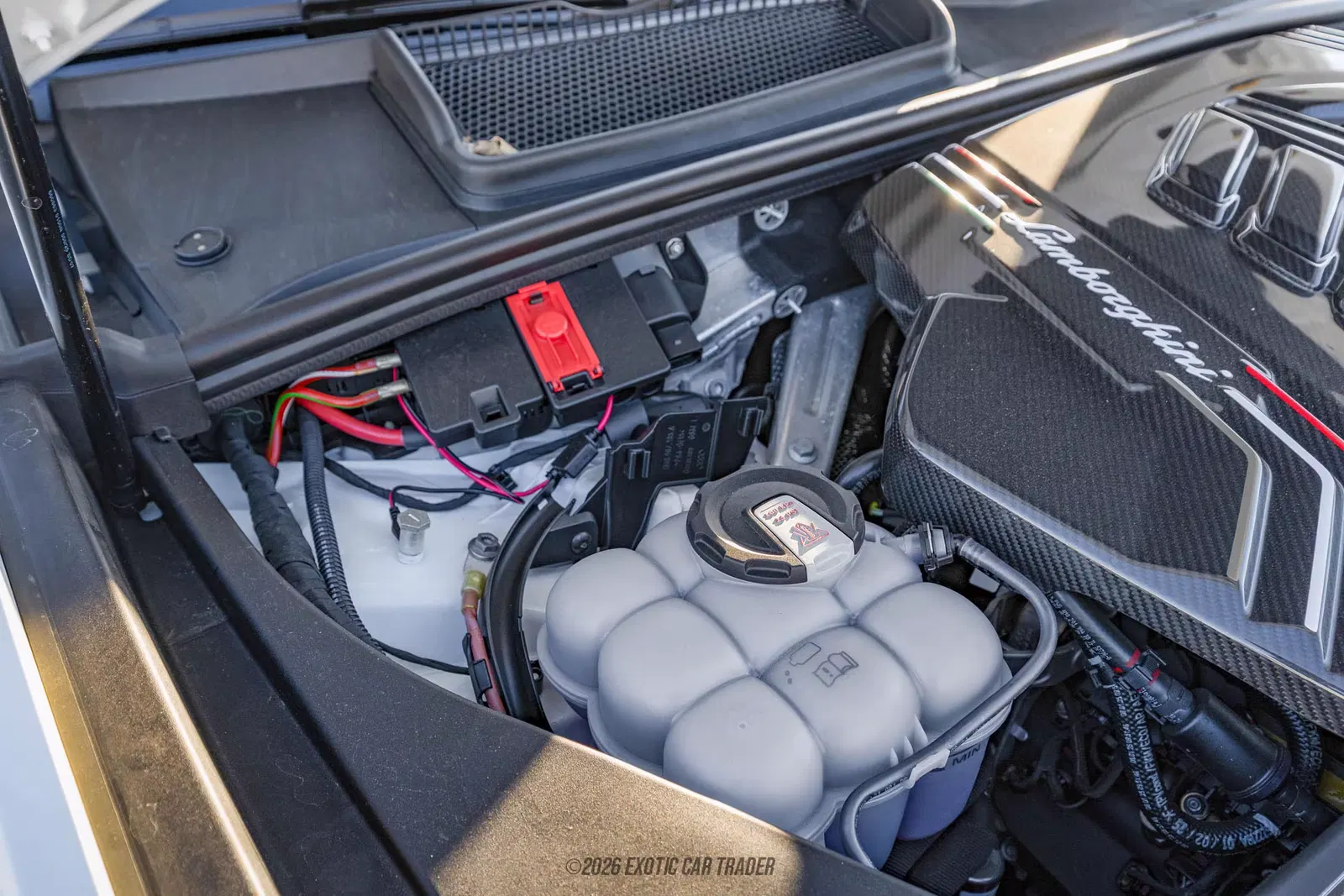 2025 Lamborghini Urus SE