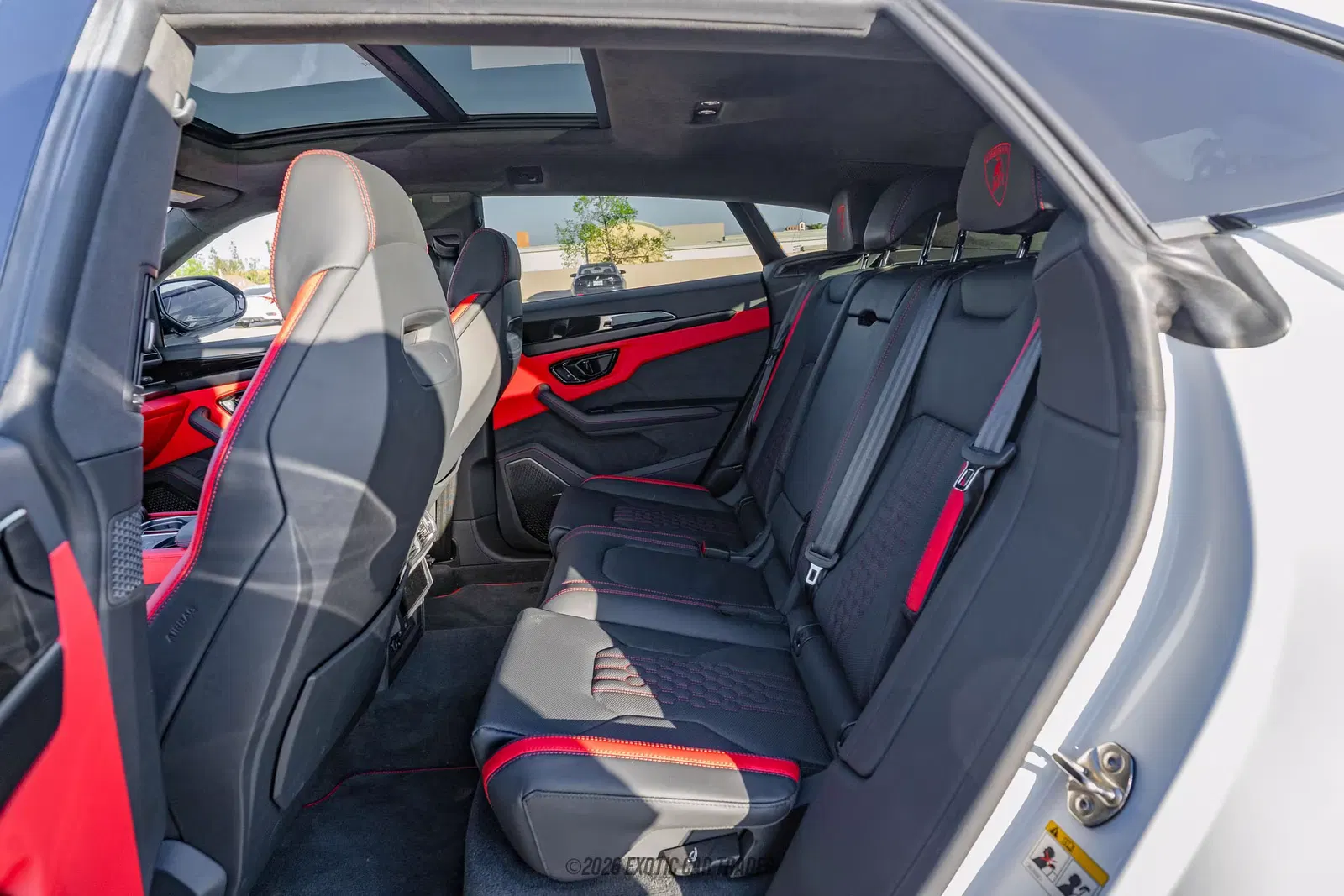 2025 Lamborghini Urus SE