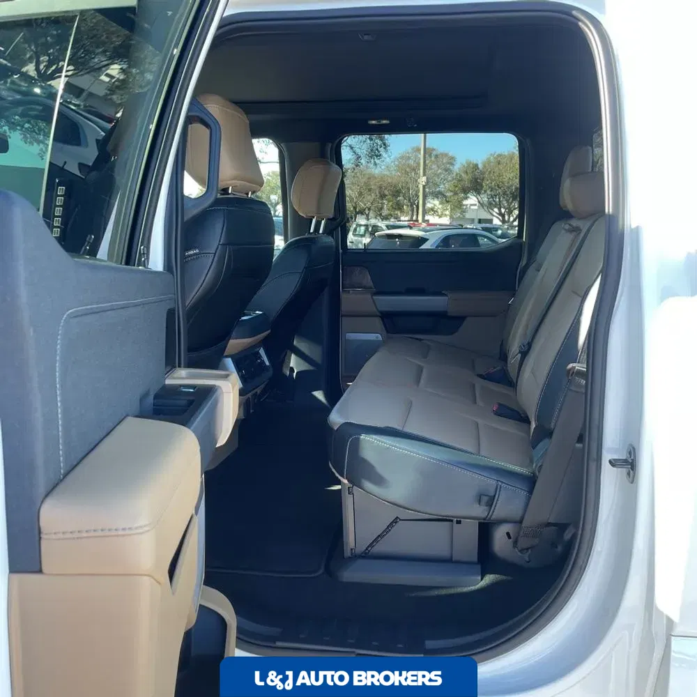 2024 Ford F-350 Super Duty Lariat