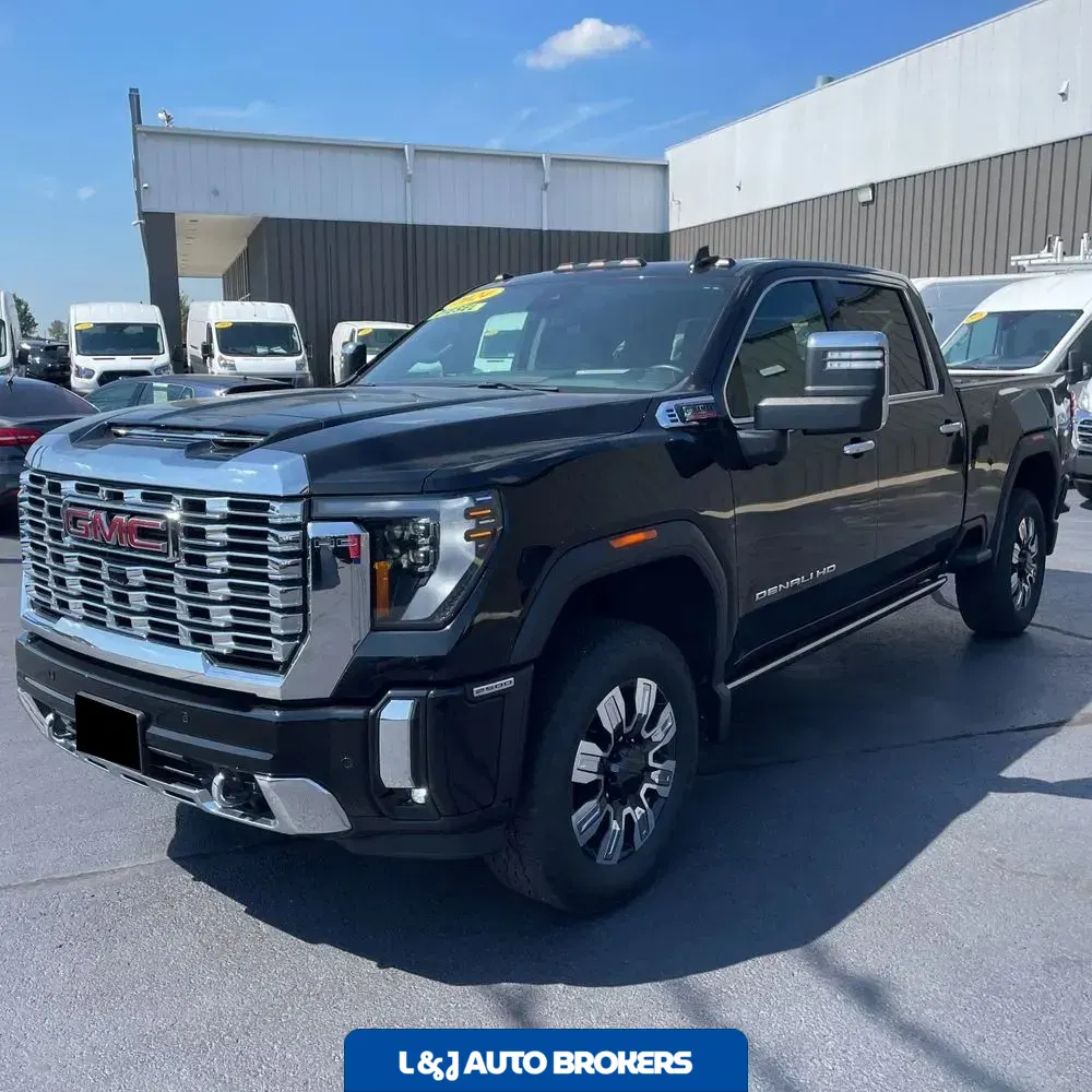 2024 GMC Sierra 2500 Denali