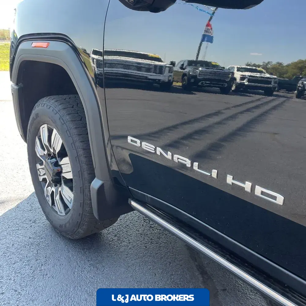 2024 GMC Sierra 2500 Denali