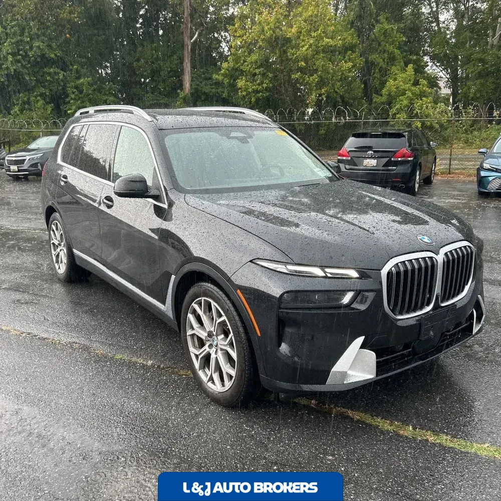 2025 BMW X7 XDrive40i