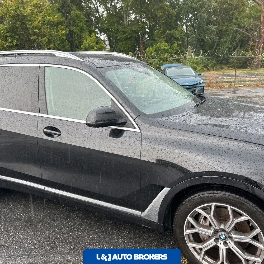 2025 BMW X7 XDrive40i