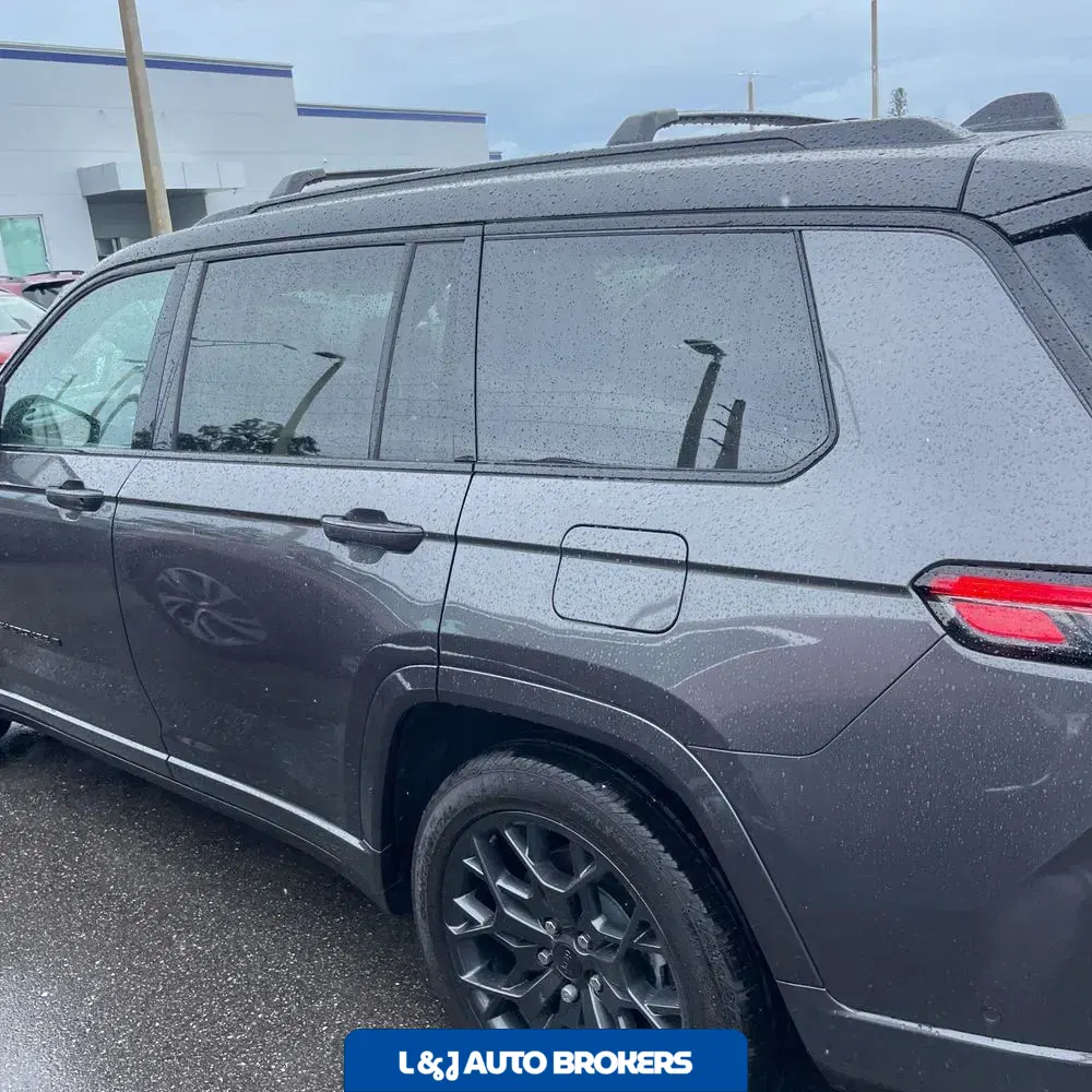 2024 Jeep Grand Cherokee L Summit