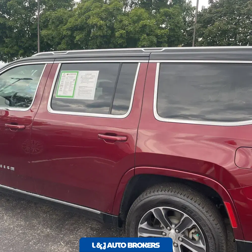 2024 Jeep Grand Wagoneer Base