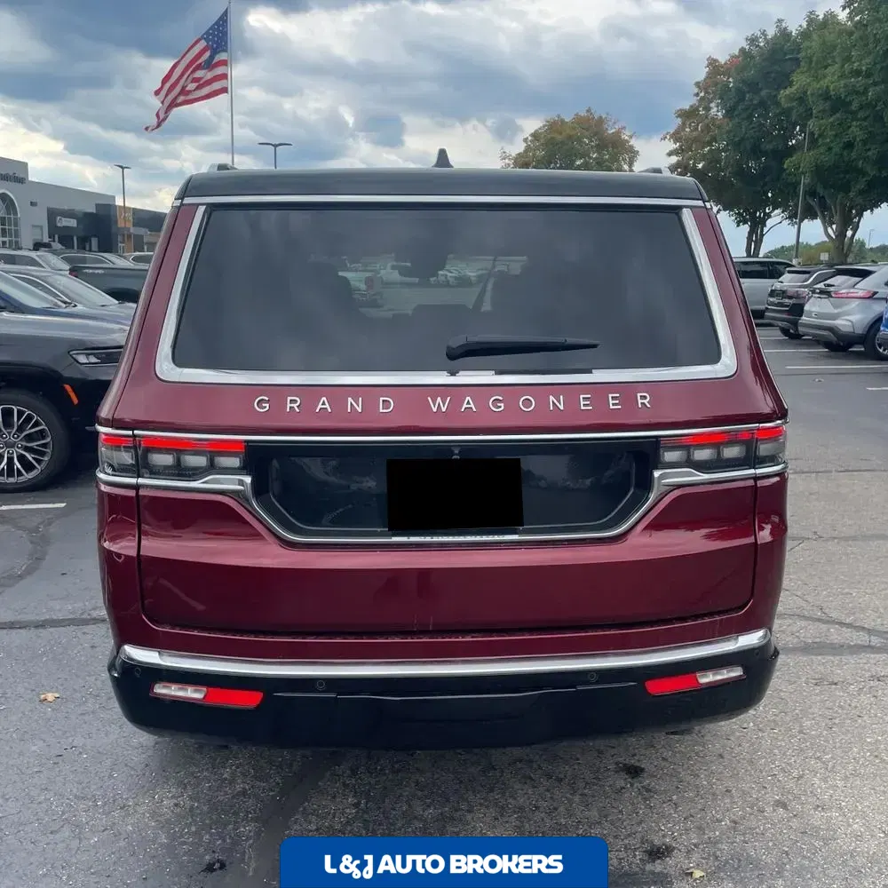 2024 Jeep Grand Wagoneer Base