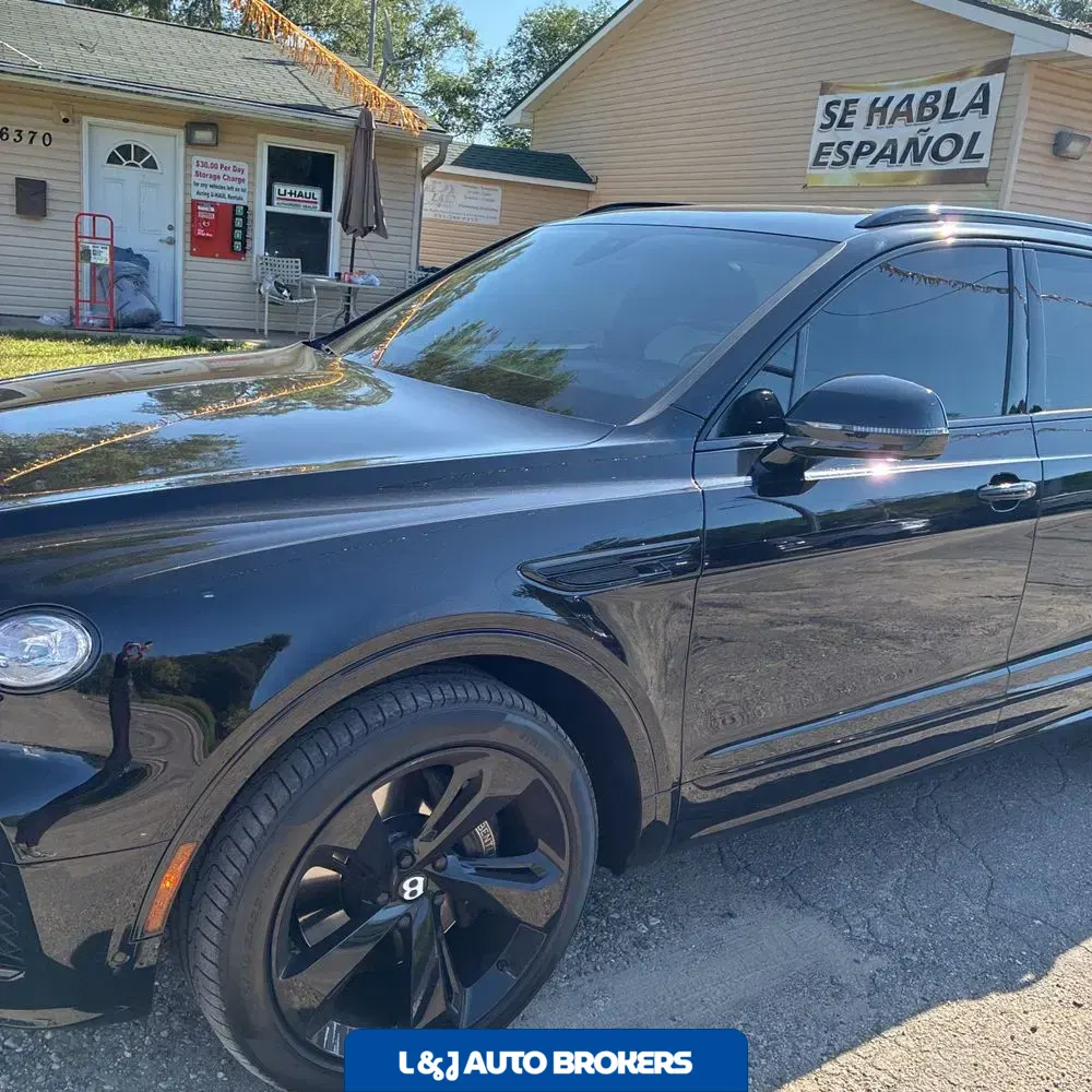 2021 Bentley Bentayga V8