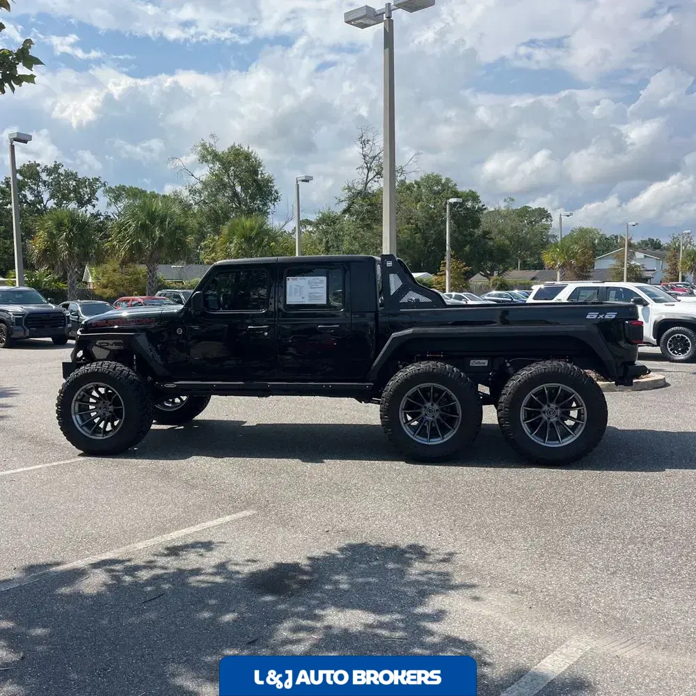 2022 Jeep Gladiator Sport S